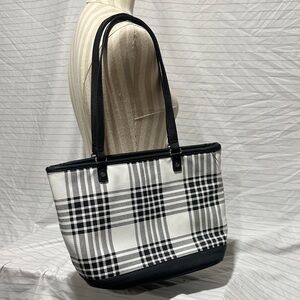 Thirty-one Stylish Black and White Plaid Tote Bag